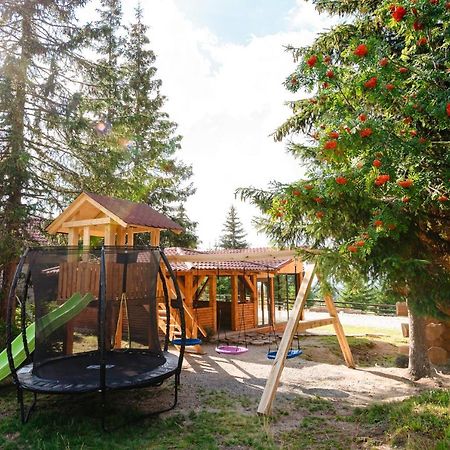 Casa Din Deal Mărişel Eksteriør billede