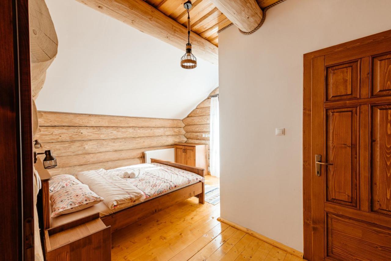 Casa Din Deal Mărişel Eksteriør billede